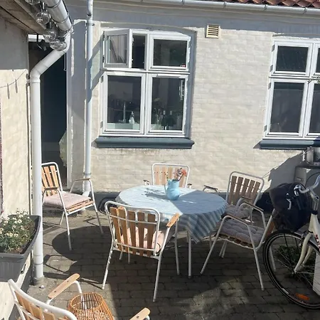 Holiday home Charmerende I Skipperkvarteret I Med 3 Sovevaerelser Marstal